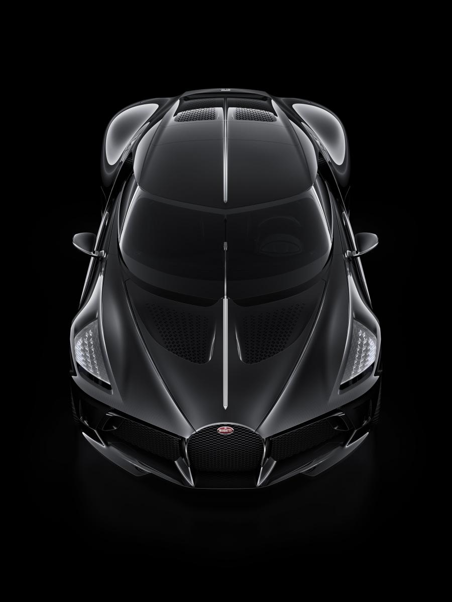  Bugatti La Voiture Noire 2019 года  (фото 12 из 38)